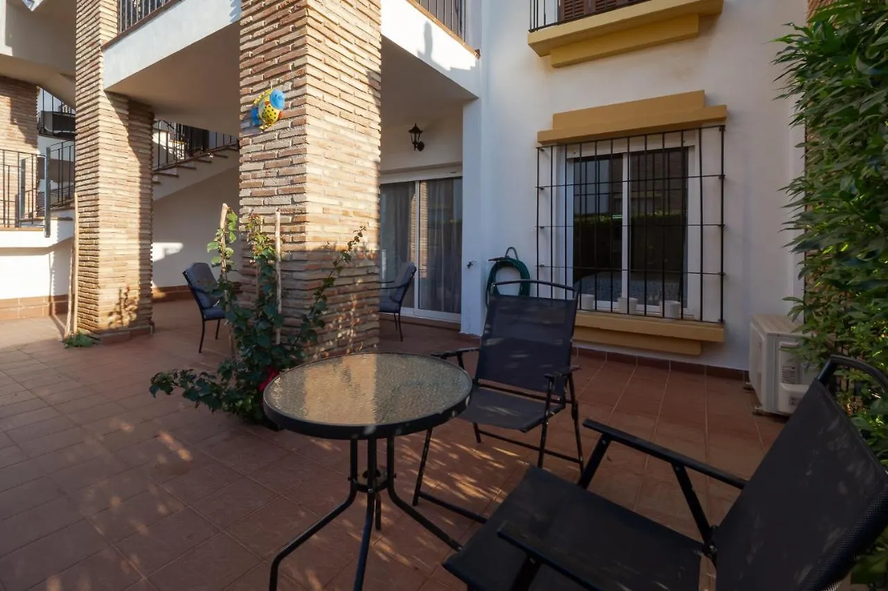 Casas-Veraplaya Al Andalus Residencial Casa La Libertad Daire